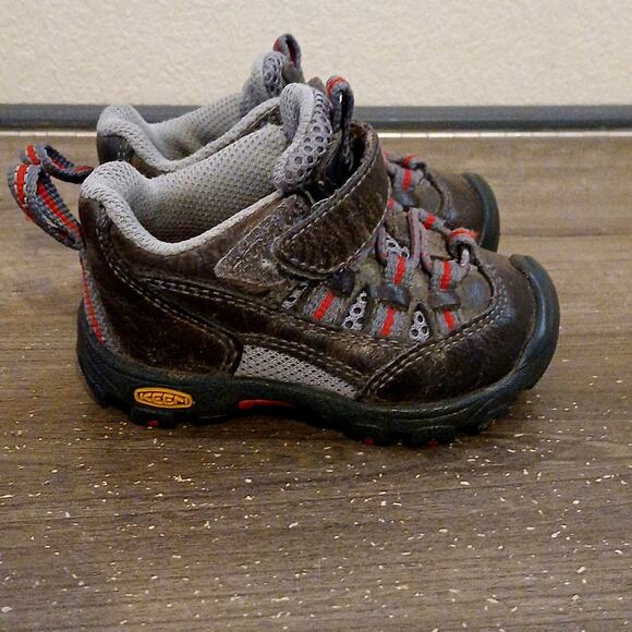 Keen Baby Boy Shoes Size 4 Brown And Red - Picture 3 of 6